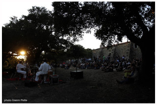 04 - Isole Che Parlano - Piccola Orchestra Gagarin - 5 settembre 2014