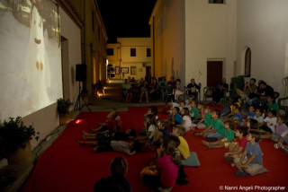 2012 -  “Notte Animata” Cine Forum per bambini  corti di animazione a cura di Andrea Martignoni  