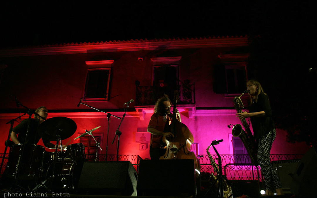 Palau, Piazza Fresi: Mopo (Finlandia)