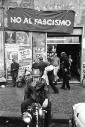 10. ROMA, 1972  ©Sandro Becchetti