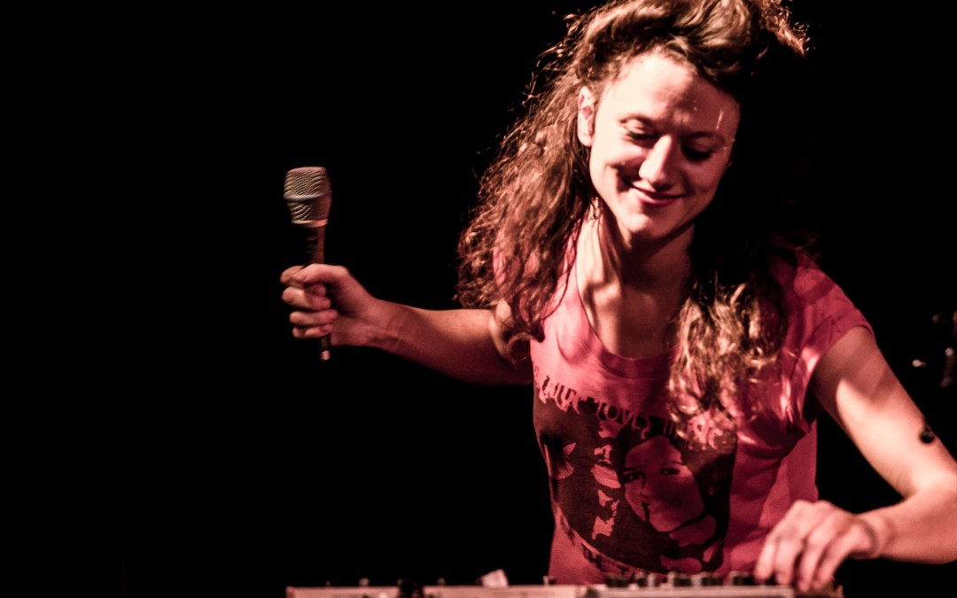 BAA BOX – Leila Martial (Francia)